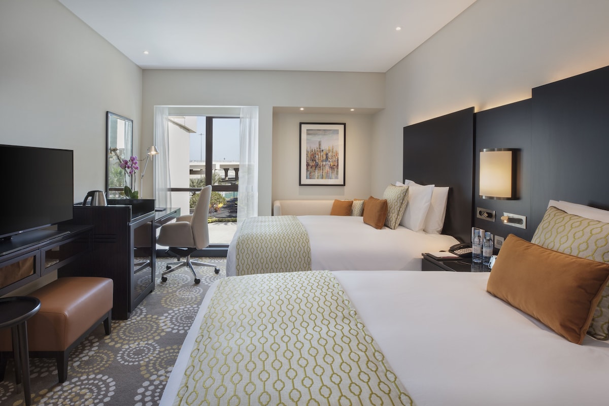 Crowne Plaza Bahrain by IHG 6