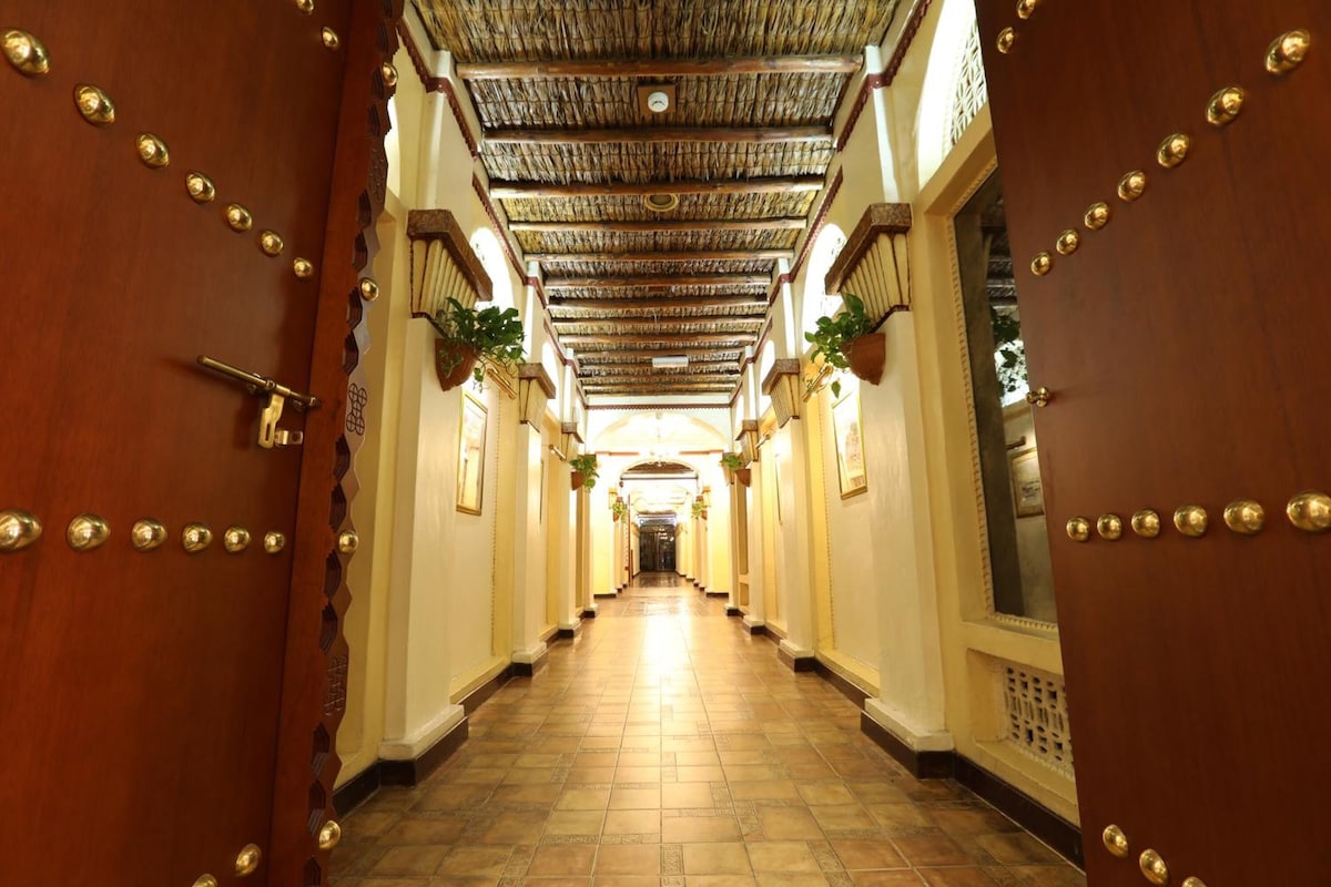 Delmon International Hotel