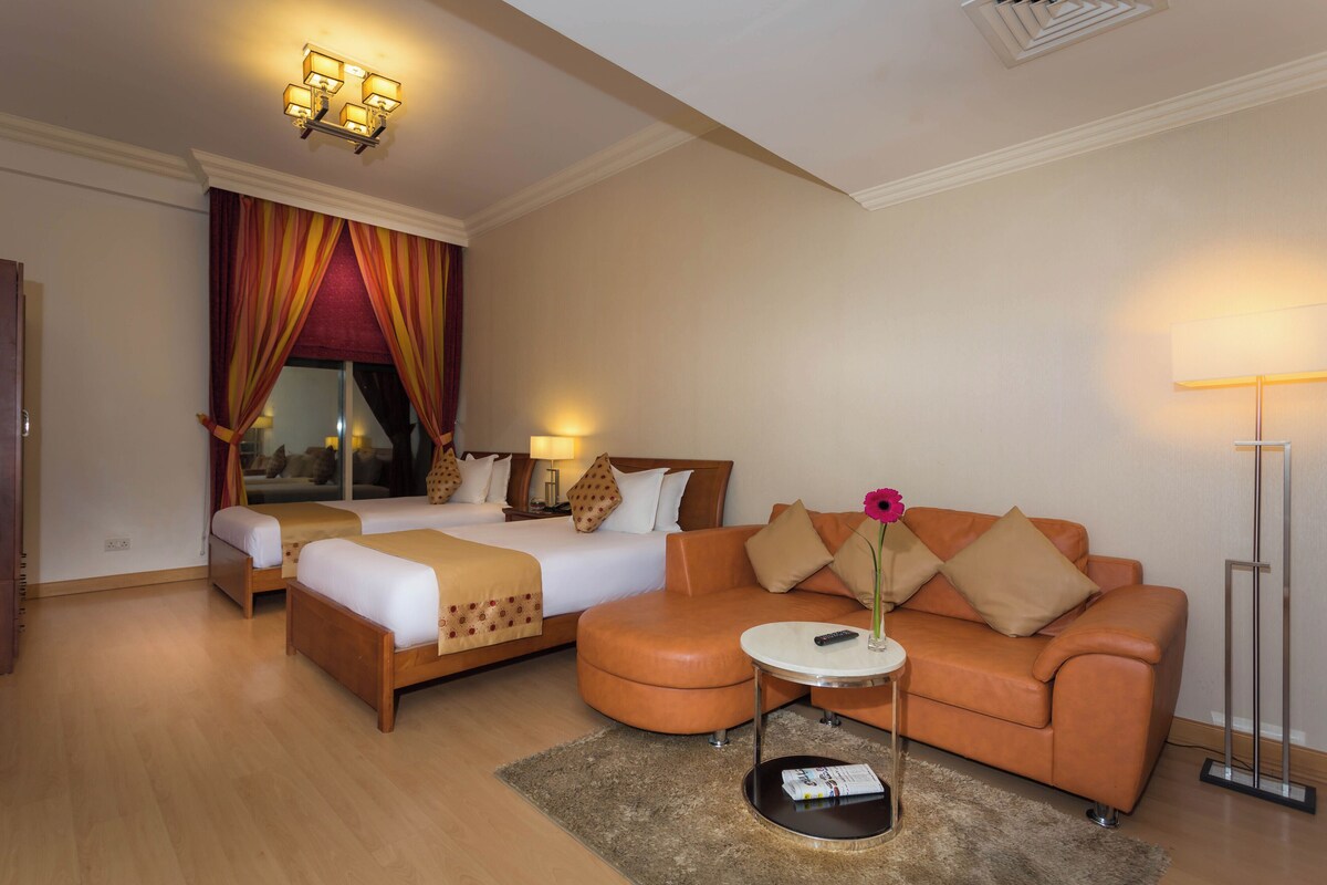 Al Safir Hotel & Tower 2