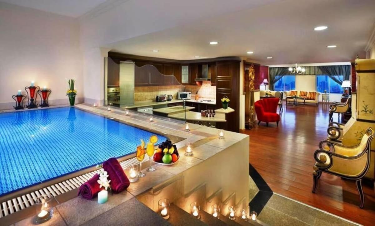 Al Safir Hotel & Tower