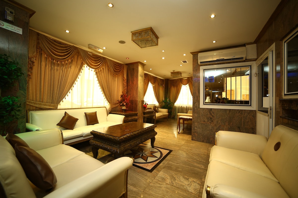 Awal Hotel