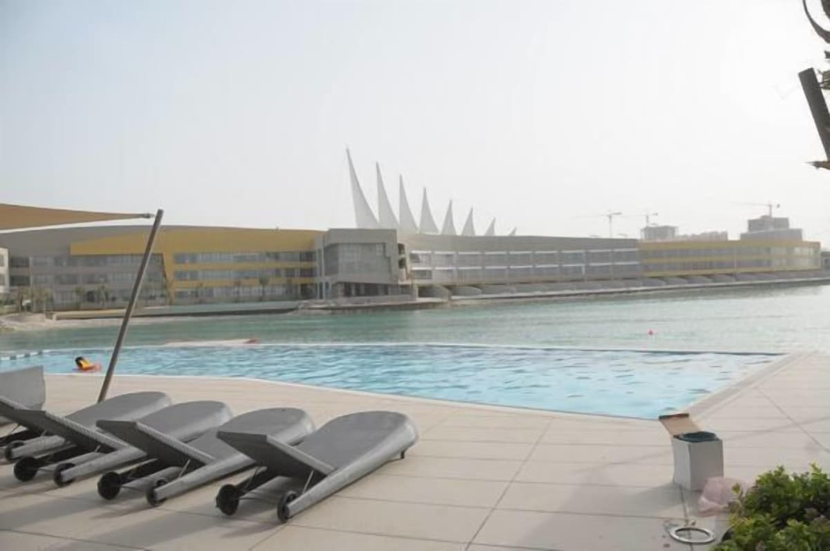 Dragon Beach Hotel