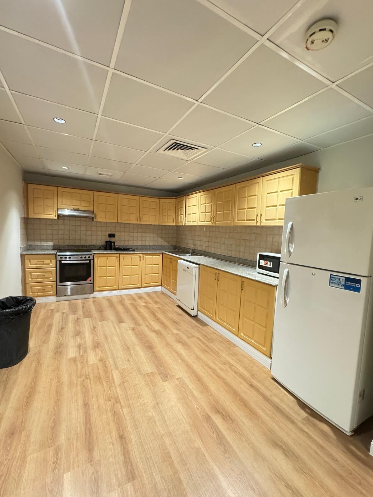 Al Faris Suite 2 4